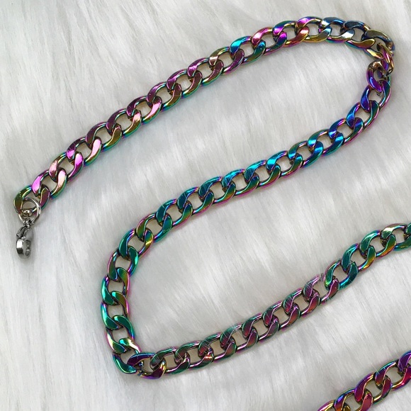 New Lightweight Holographic Oil Slick Chain Link Necklace - Picture 5 of 9